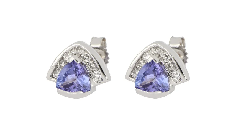 Tanzanite Ladies Earrings (Tanzanite 0.94 cts. White Diamond 0.21 cts.)