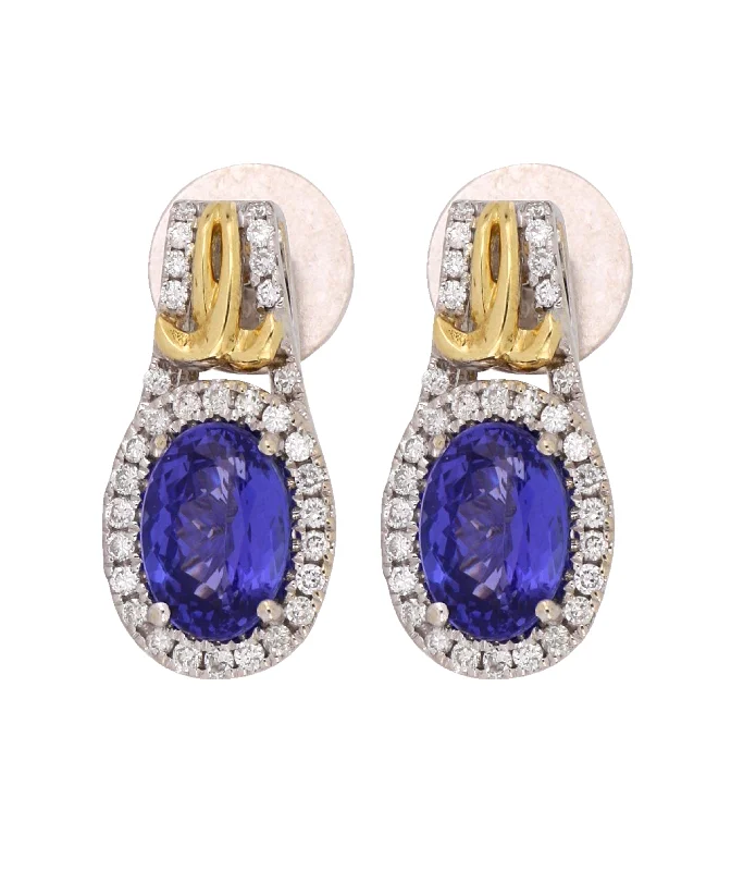 Tanzanite Ladies Earrings (Tanzanite 2.1 cts. White Diamond 0.3 cts.)