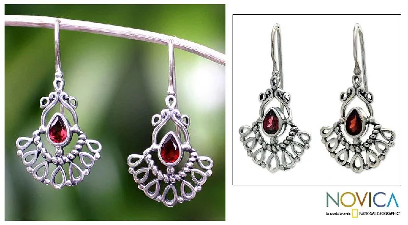 Handmade Sterling Silver 'Frozen Flame' Garnet Earrings (Indonesia)