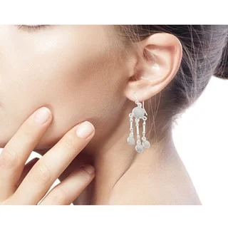 Handmade Sterling Silver 'India Dreamer' Moonstone Earrings (India)