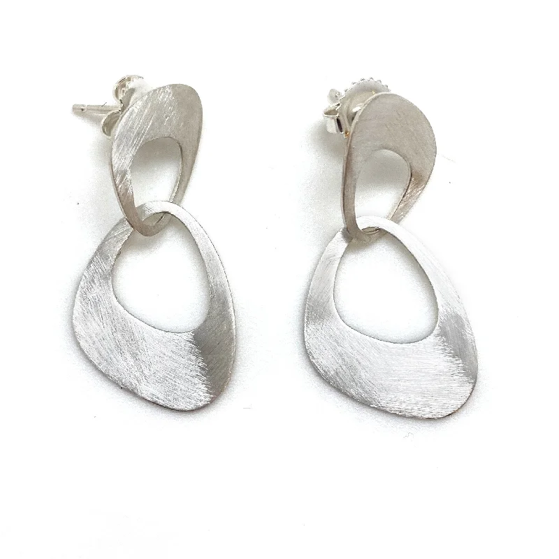 Interlocking Petal Earrings - Small