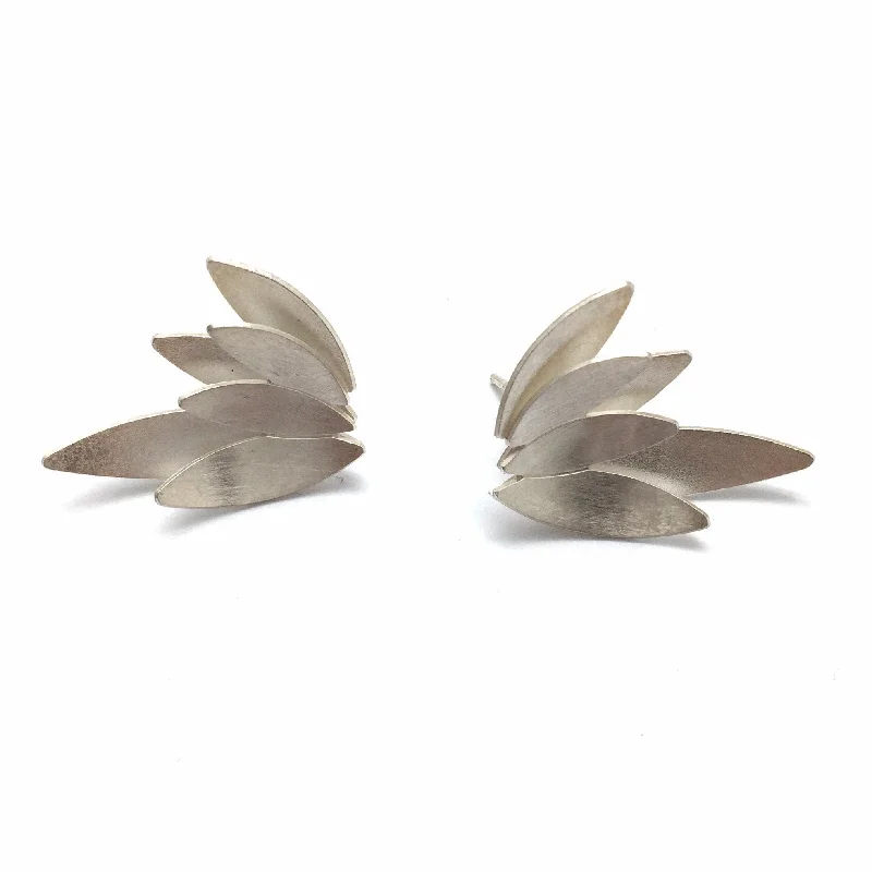 Concave Wing Earrings - Silver