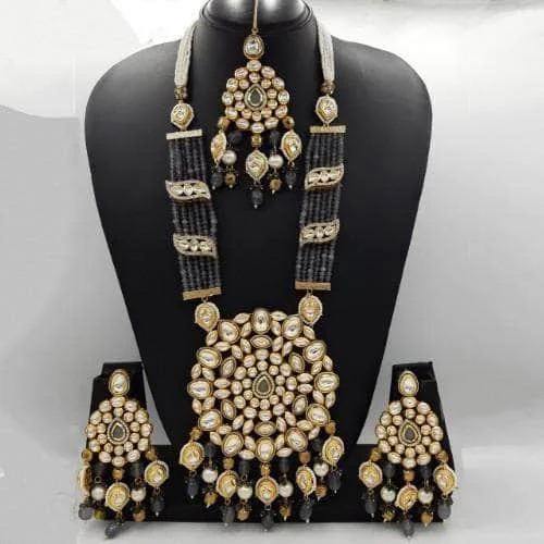 Big Kundan Pendant Onex Necklace And Earring Set