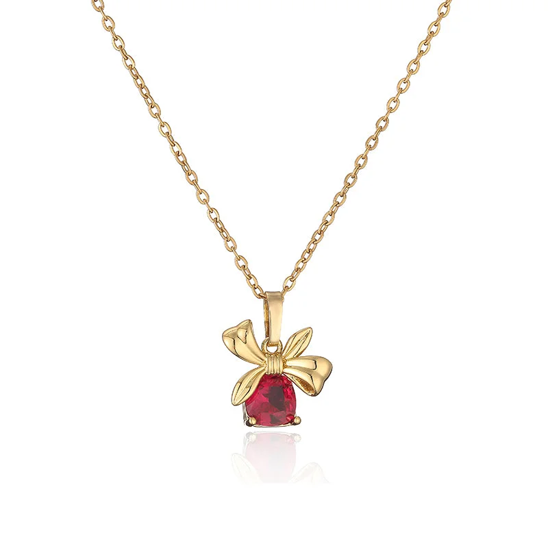 Gold Rose Red Diamond Necklace 1