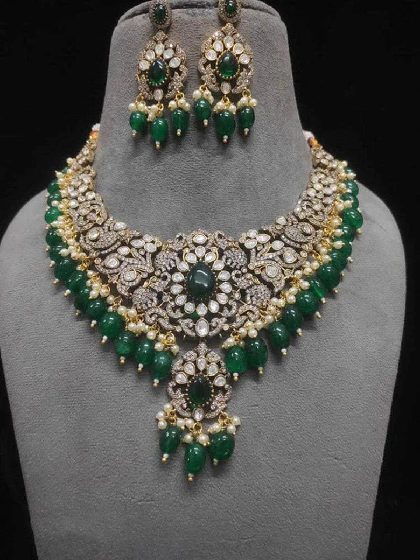 Victorian Necklace With Dangling Kundan Earrings