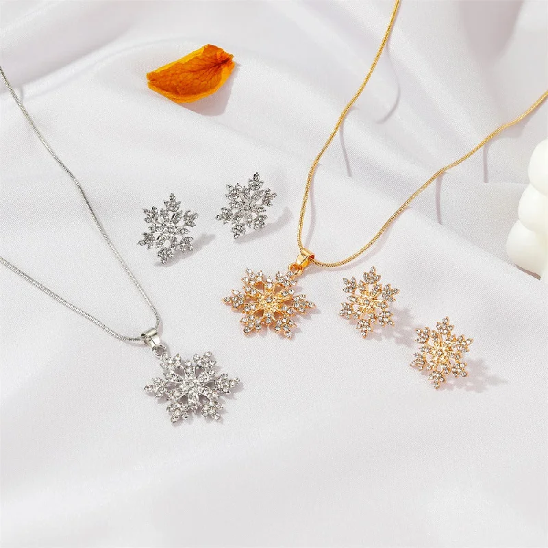 Wholesale Full Diamond Snowflake Alloy Earrings Necklace Set